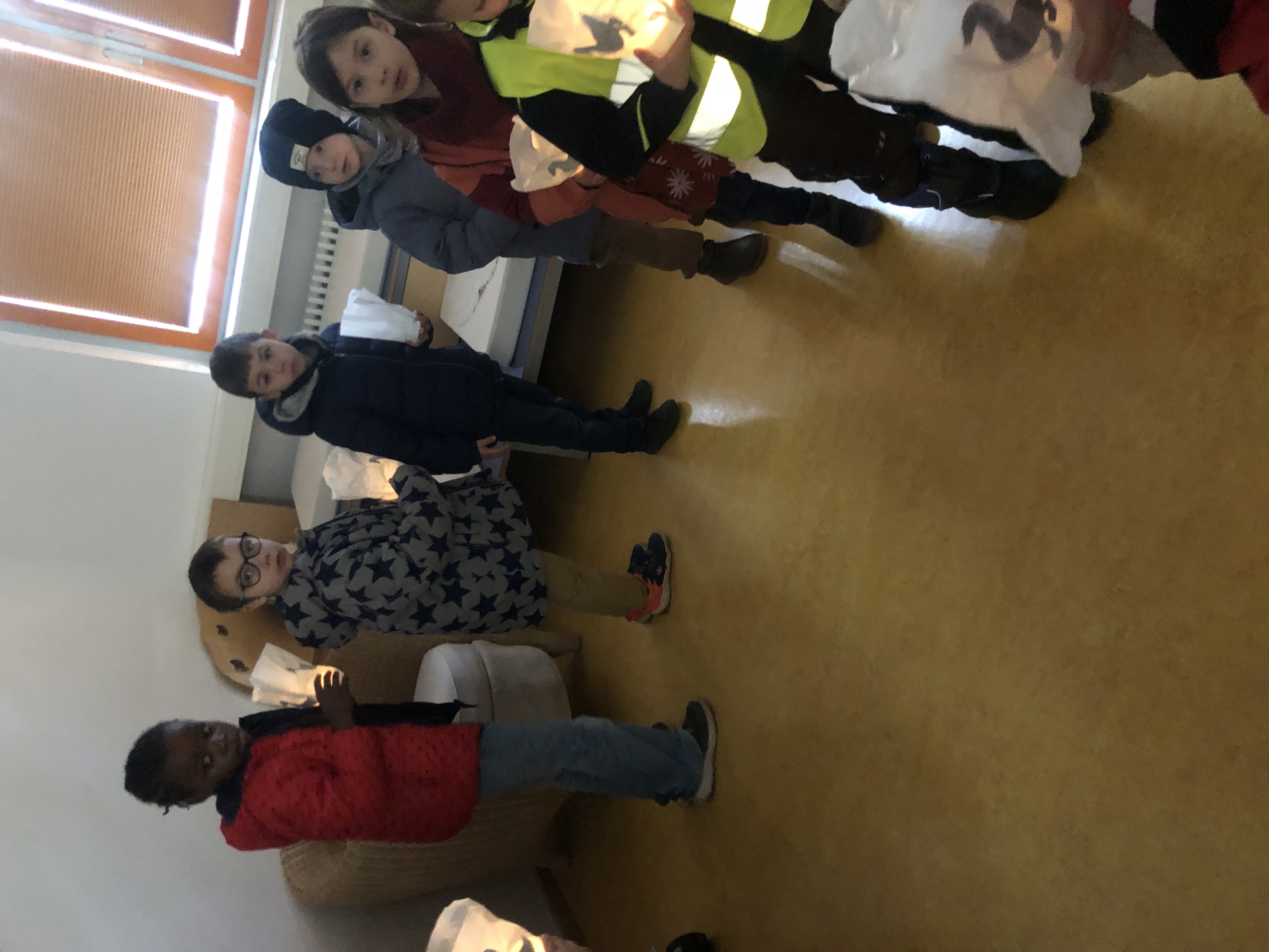 Umzug der 1.Klassen 5